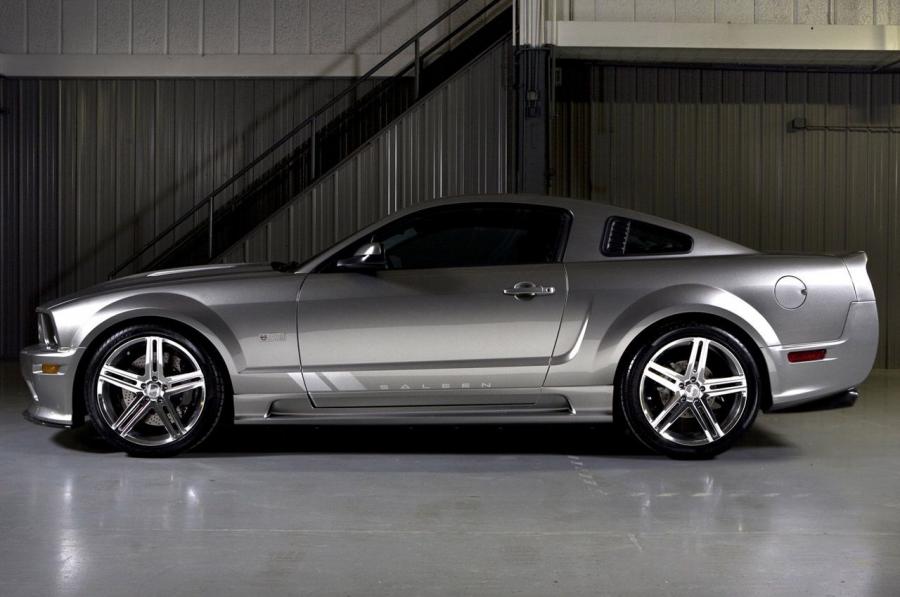  Saleen SA25 Sterling Edition 2008 года  (фото 13 из 17)